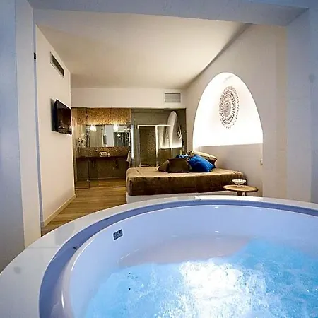 Relais Masseria Caselli 4* Carovigno