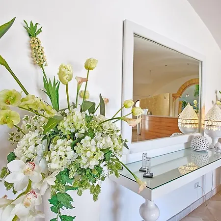 Relais Masseria Caselli Hotel 4*