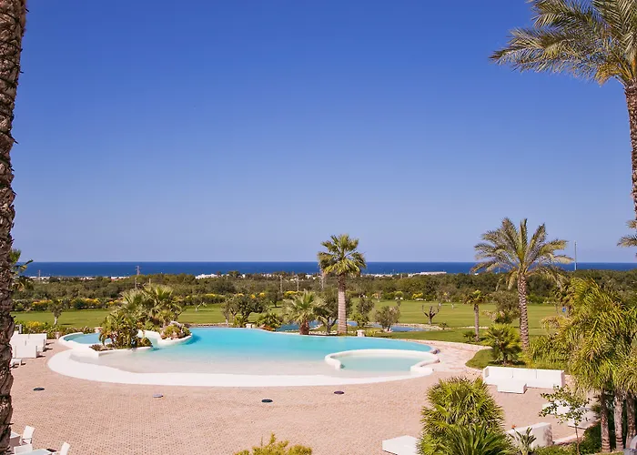 Hotel Relais Masseria Caselli 4*